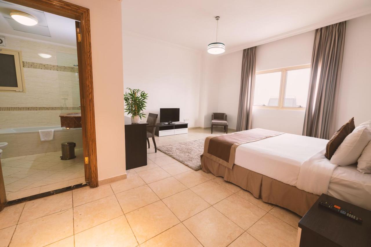 Magnum Hotel & Suites West Bay Doha Eksteriør bilde