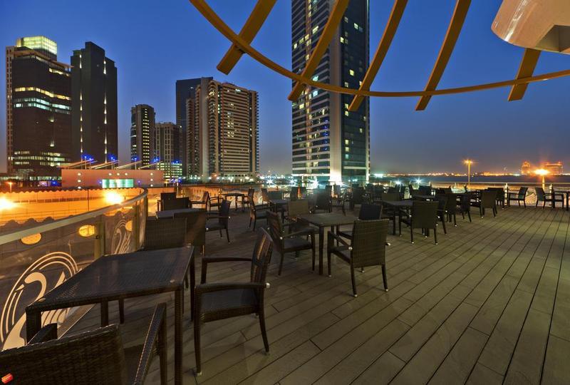 Magnum Hotel & Suites West Bay Doha Eksteriør bilde