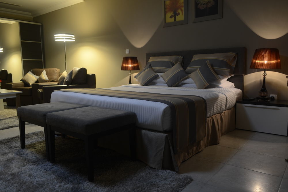 Magnum Hotel & Suites West Bay Doha Eksteriør bilde